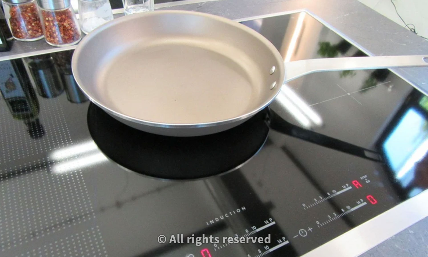 Fogão de indução para cozinhar em ambientes fechados
